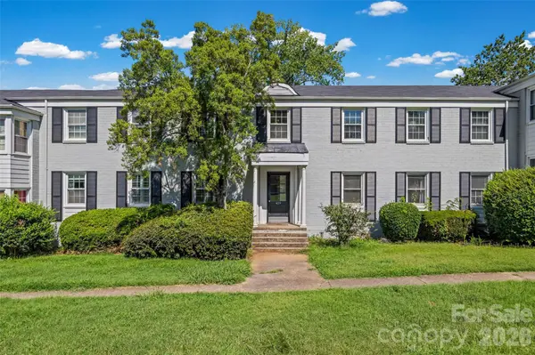 419 Wakefield DR #D, Charlotte, NC 28209