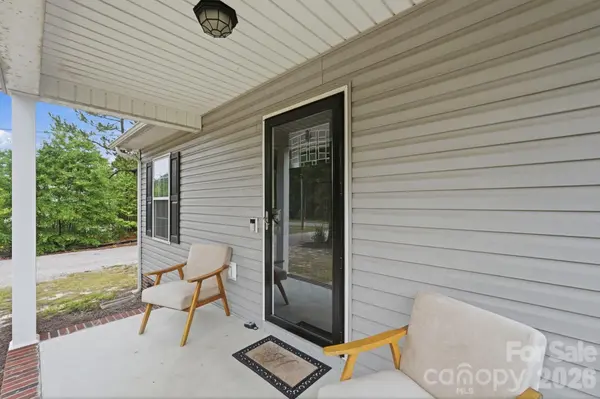102 Twin Brook LN, Pageland, SC 29728