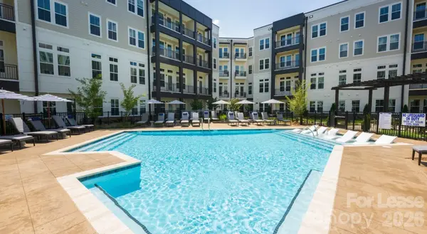 9035 Lindholm DR #A6D, Huntersville, NC 28078
