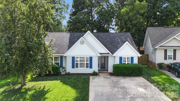 5906 Meadow Hill DR, Charlotte, NC 28212