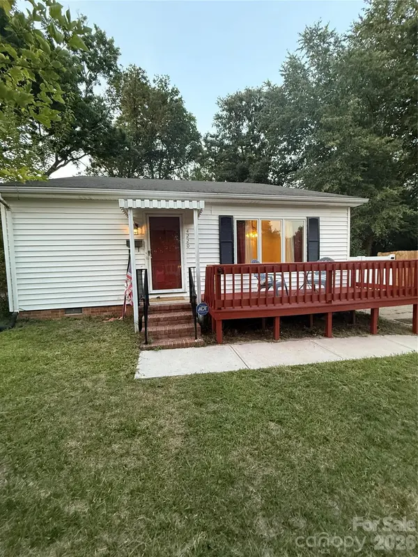 4220 Harvard AVE, Greensboro, NC 27407