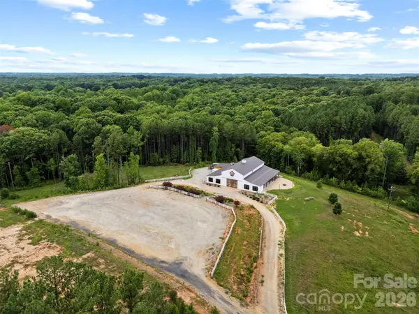 8178 Island Point RD, Sherrills Ford, NC 28673