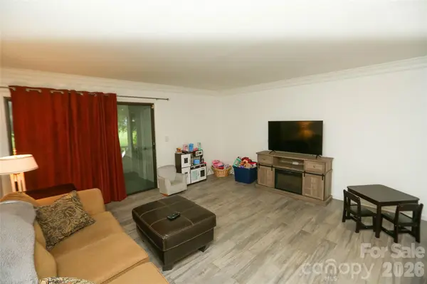 413 Eastwood DR, Salisbury, NC 28146