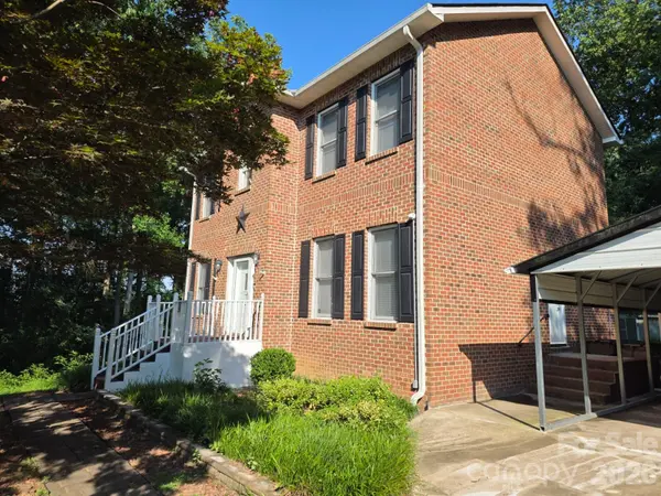 919 Danbrook CIR, Lincolnton, NC 28092