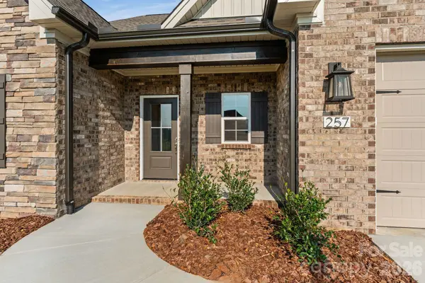 257 Sandpiper DR #04, Lexington, NC 27295
