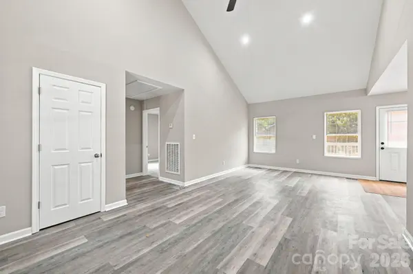 302 Hunter ST, York, SC 29745