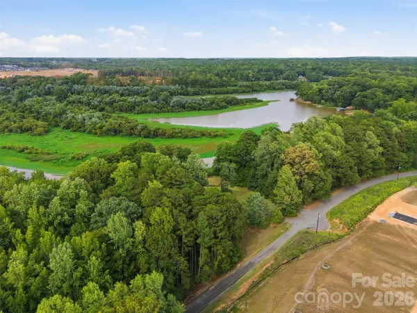 146 Duck Cove RD, Belmont, NC 28012