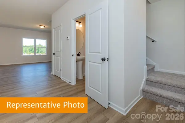 637 Cooley DR, Salisbury, NC 28147
