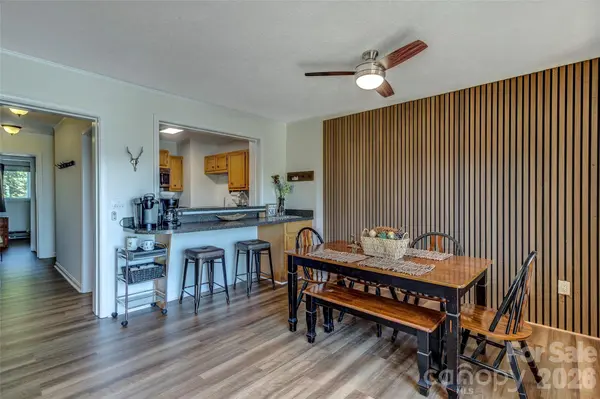 103 Sugar Ski DR #332, Banner Elk, NC 28604