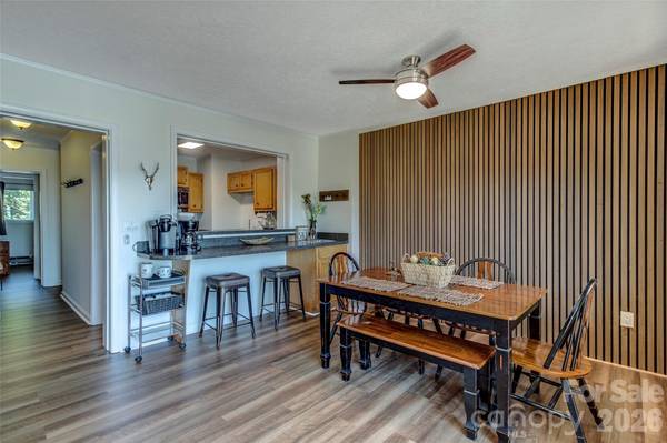 103 Sugar Ski DR #332, Banner Elk, NC 28604