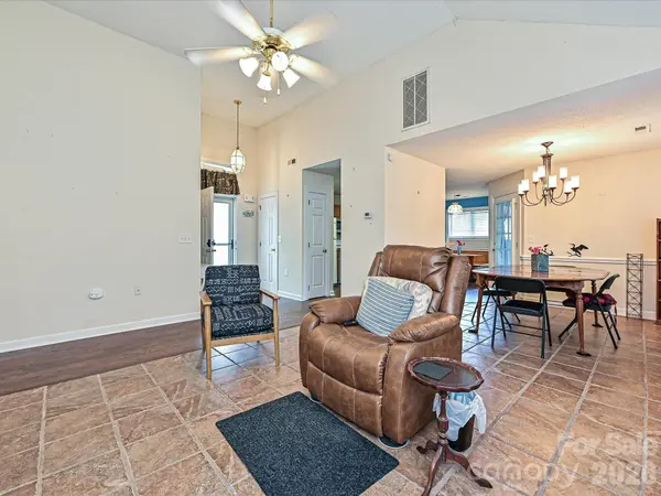 2814 Rosemeade DR, Monroe, NC 28110