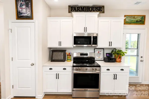 2826 Legacy Ridge LN, Catawba, NC 28609
