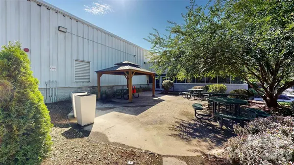 280 Cane Creek RD, Fletcher, NC 28732