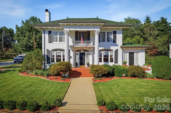 501 Norwood ST SW, Lenoir, NC 28645