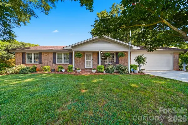 3210 W Calvin ST, Claremont, NC 28610