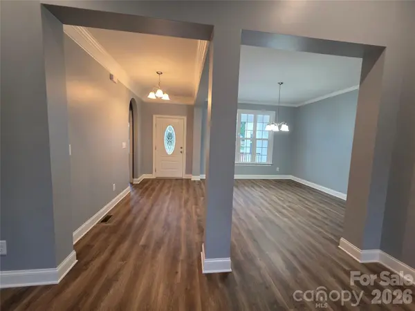 5517 Harvest Hills RD, Bessemer City, NC 28016