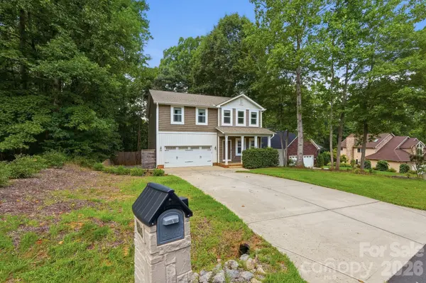 3675 W Bay DR, Sherrills Ford, NC 28673