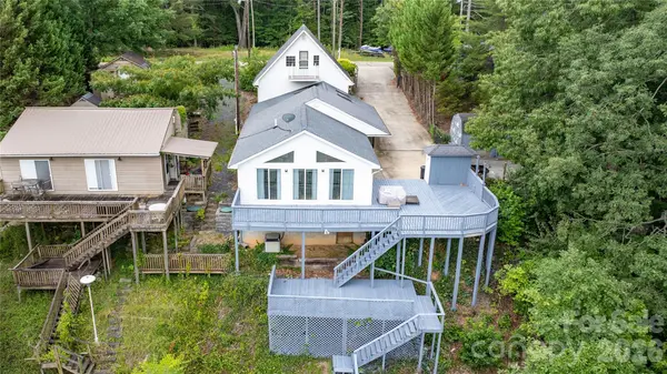 138 Strand RD, New London, NC 28127