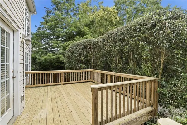 6055 Latta Springs CIR, Huntersville, NC 28078