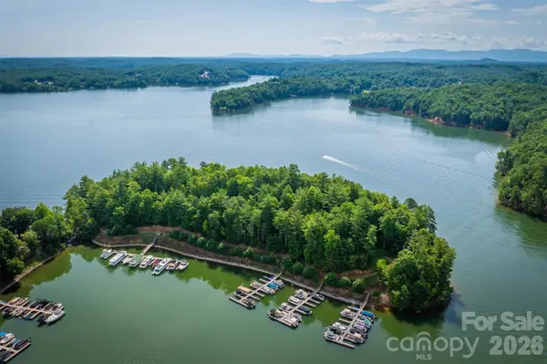 802 Marina DR #3, Nebo, NC 28761