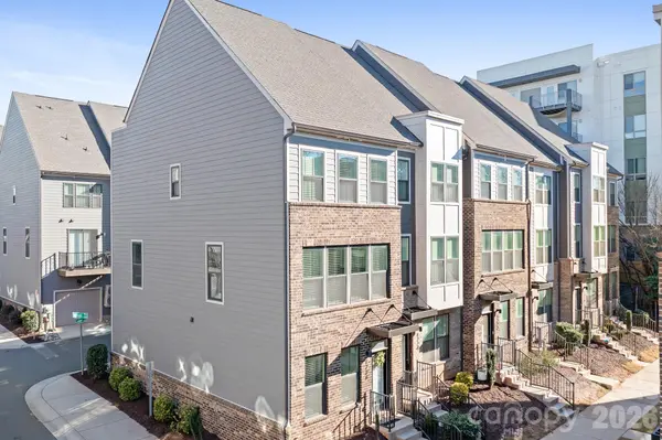 1226 Gleason WAY, Charlotte, NC 28217