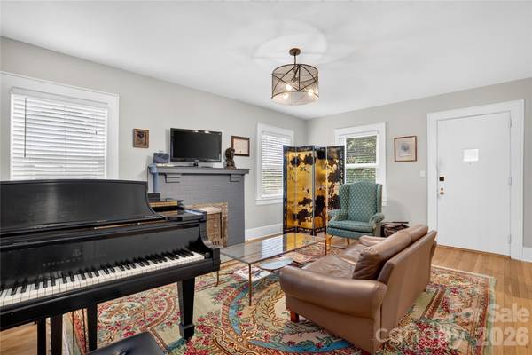 2314 S Broad ST, Winston Salem, NC 27127