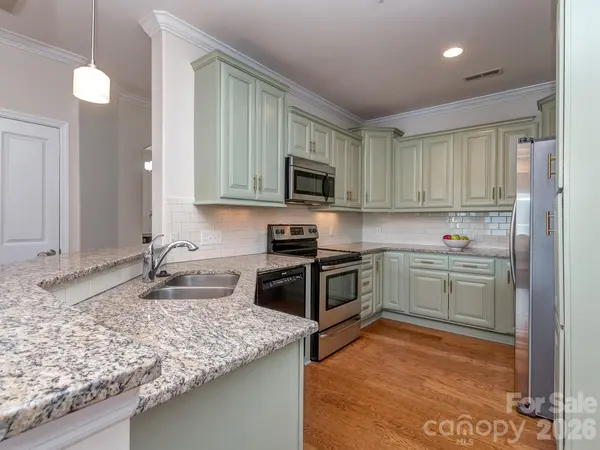 6605 Central Pacific AVE #403, Charlotte, NC 28210