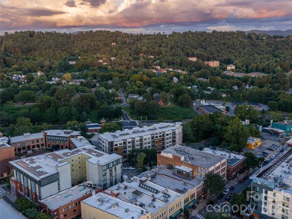 55 S Market ST #515, Asheville, NC 28801