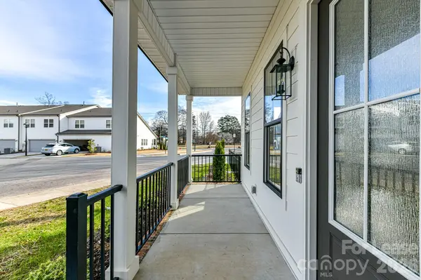 121 W F ST, Kannapolis, NC 28081