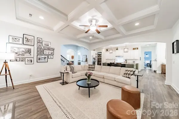 9052 Mossy Hill LN, Fort Mill, SC 29707
