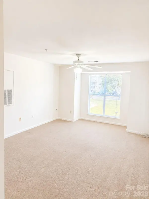 18 Hamiltons Bay CT #436, Clover, SC 29710