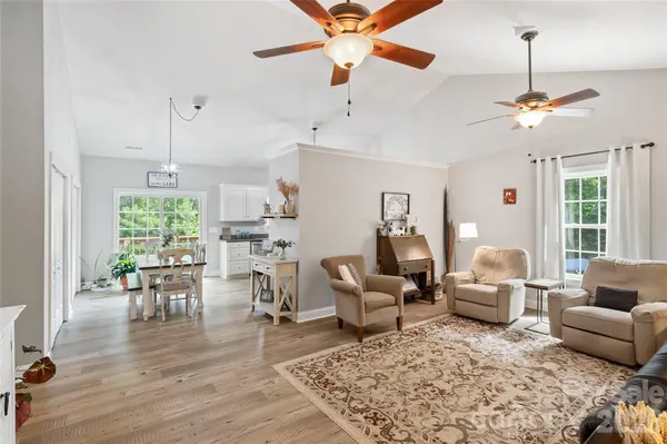 290 Skyland DR, Troy, NC 27371