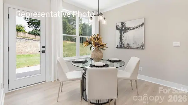 7504 Bainbridge RD, Sherrills Ford, NC 28673