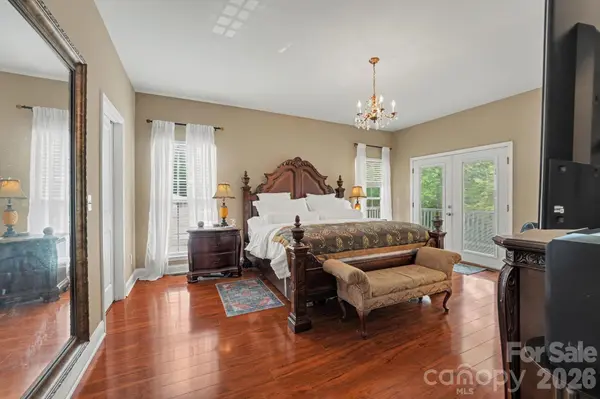128 La Agua LN, Troutman, NC 28166