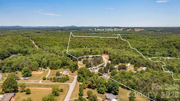 21 Little River Estates DR, Taylorsville, NC 28681