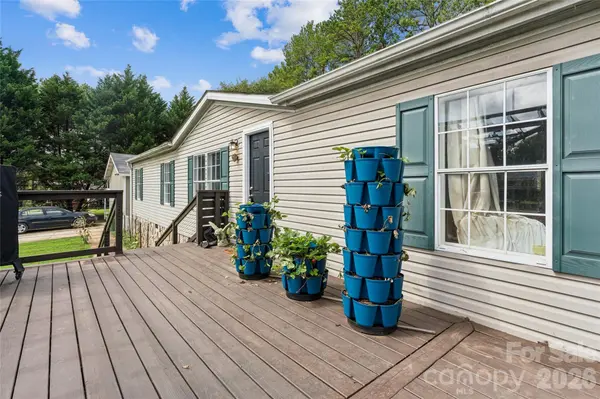 912 Grace DR, Stanley, NC 28164