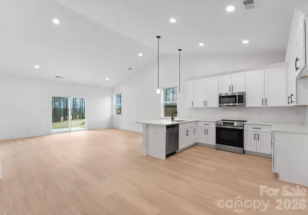 220 Nancy DR, Shelby, NC 28152