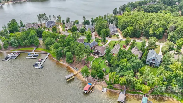 1535 Reflection Pointe BLVD, Belmont, NC 28012