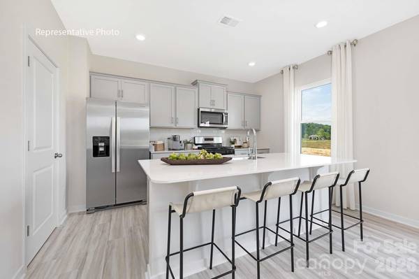 5311 Harriets Memory TRL, Lincolnton, NC 28092