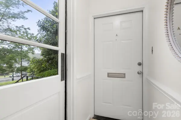 212 Wakefield DR #A, Charlotte, NC 28209
