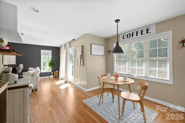 20 Good Day CT, Candler, NC 28715