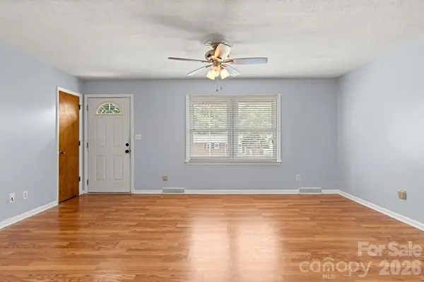 307 Somerset DR, Kings Mountain, NC 28086