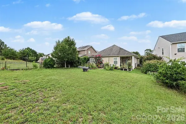 11017 Hat Creek LN, Kannapolis, NC 28036