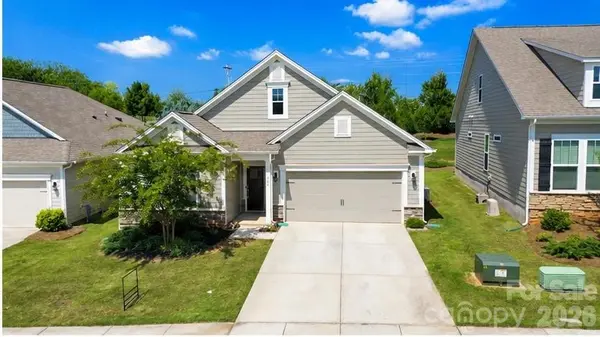 386 Secretariat DR, Iron Station, NC 28080