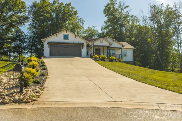 133 Maplewood CT, Hudson, NC 28638