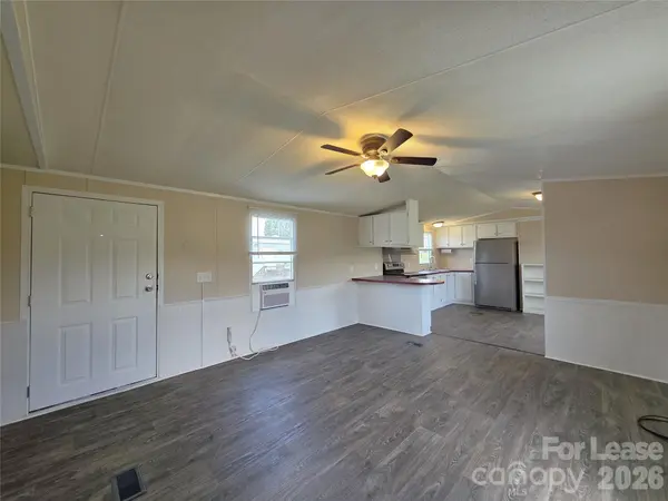 6870 Frankfurt DR, Concord, NC 28025
