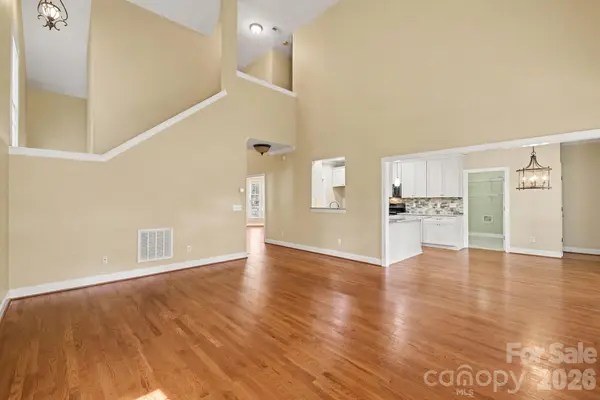 4003 Country Oaks DR, Waxhaw, NC 28173