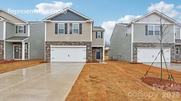 676 13th Avenue DR NE, Hickory, NC 28601
