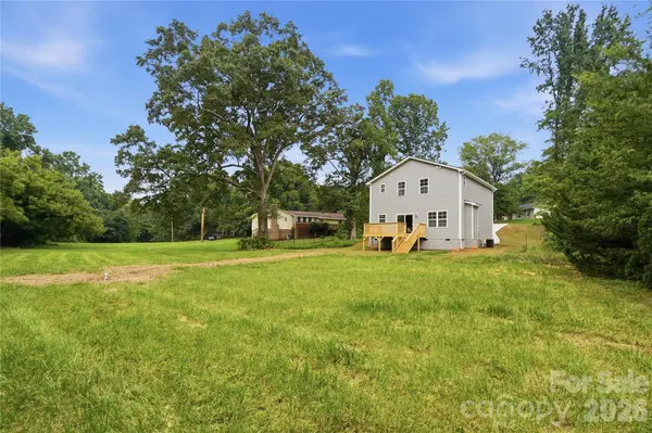 604 Sharon DR, Statesville, NC 28625