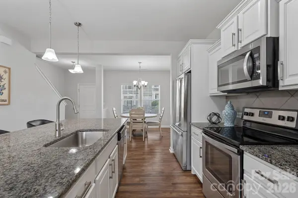 106 Brookshire LN #C, Statesville, NC 28677
